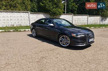 Седан Audi S6 2013 в Львові