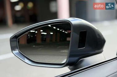 Седан Audi S6 2021 в 