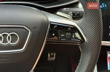 Седан Audi S6 2021 в 