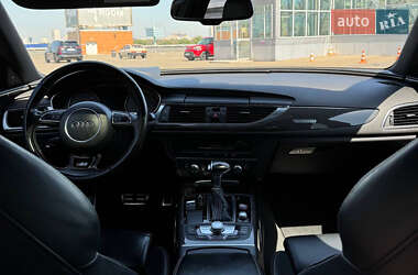 Седан Audi S6 2014 в 
