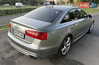 Седан Audi S6 2013 в 