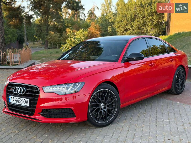 Седан Audi S6 2012 в Києві
