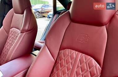 Седан Audi S6 2020 в 