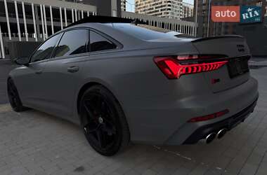Седан Audi S6 2021 в 