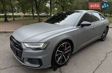 Седан Audi S6 2021 в 