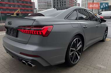 Седан Audi S6 2021 в 