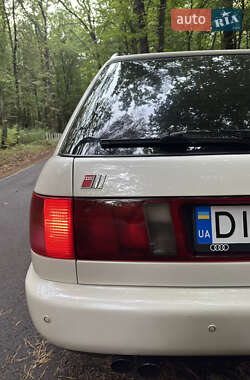 Универсал Audi S6 1996 в 