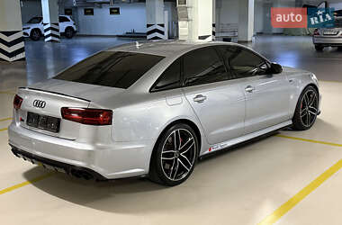 Седан Audi S6 2016 в 