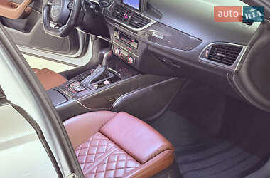 Седан Audi S6 2016 в 