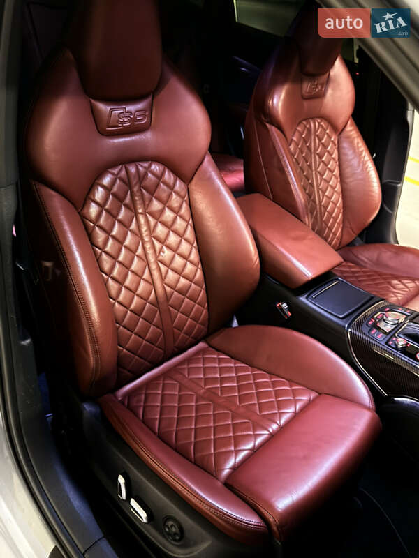 Седан Audi S6 2016 в Киеве