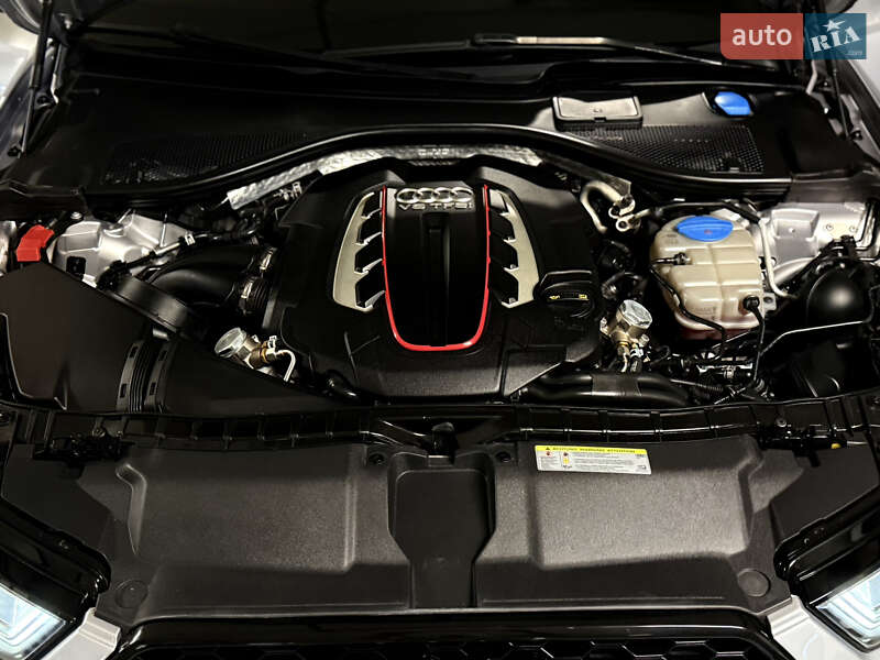 Седан Audi S6 2016 в Киеве
