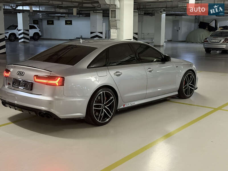 Седан Audi S6 2016 в Киеве