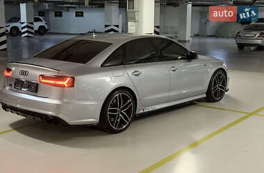 Седан Audi S6 2016 в 