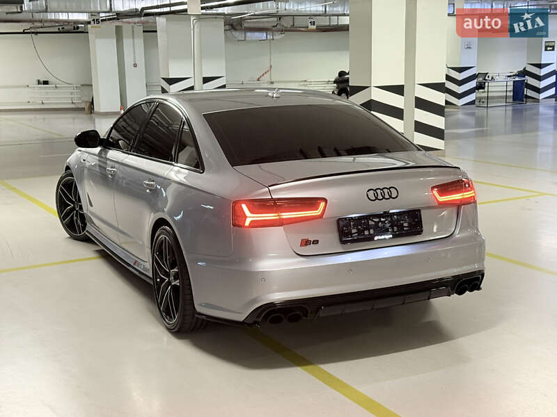 Седан Audi S6 2016 в Киеве