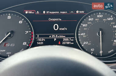 Седан Audi S6 2015 в 