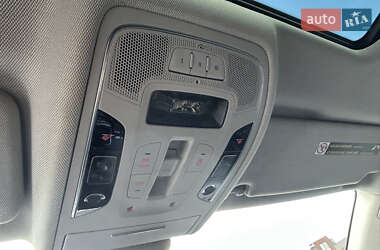 Седан Audi S6 2015 в 