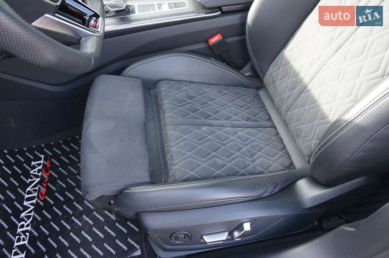 Седан Audi S6 2023 в Одесі