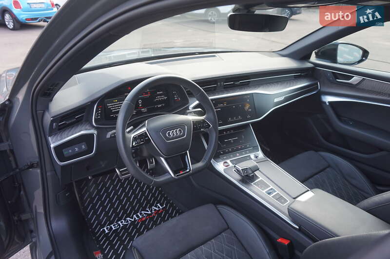 Седан Audi S6 2023 в Одесі