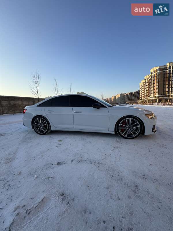 Седан Audi S6 2019 в Киеве