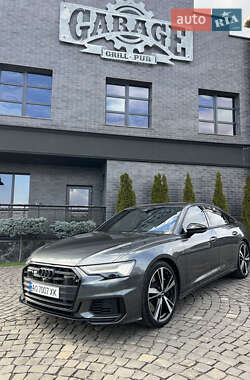 Седан Audi S6 2020 в Иршаве