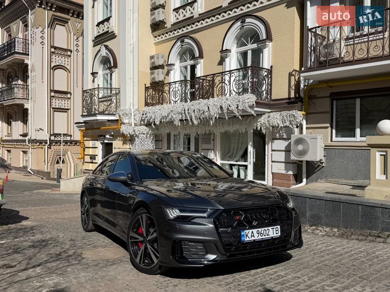 Седан Audi S6 2023 в Києві