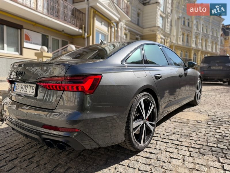 Седан Audi S6 2023 в Києві