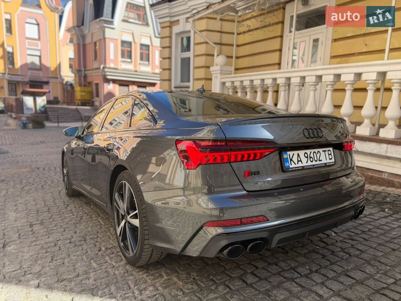 Седан Audi S6 2023 в Києві