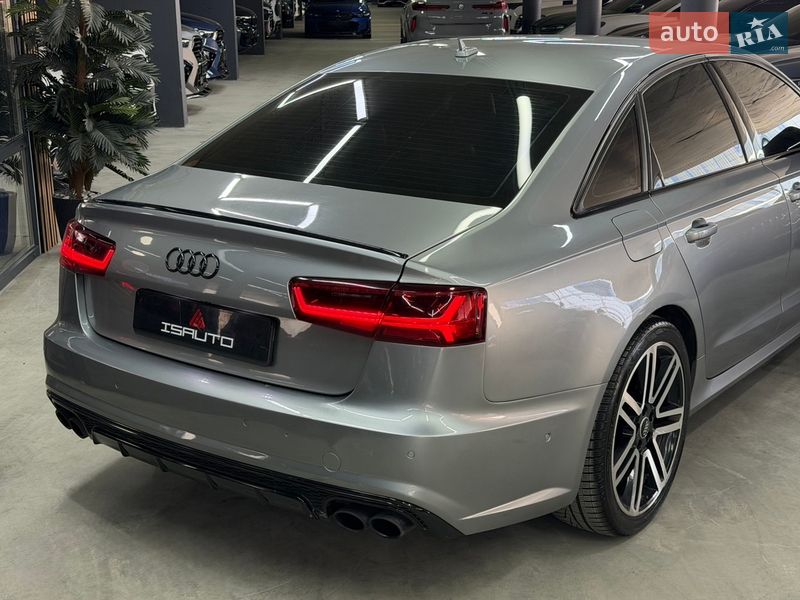 Седан Audi S6 2014 в Одесі