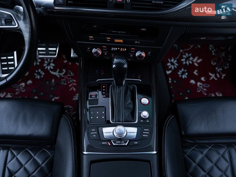 Седан Audi S6 2015 в Дніпрі