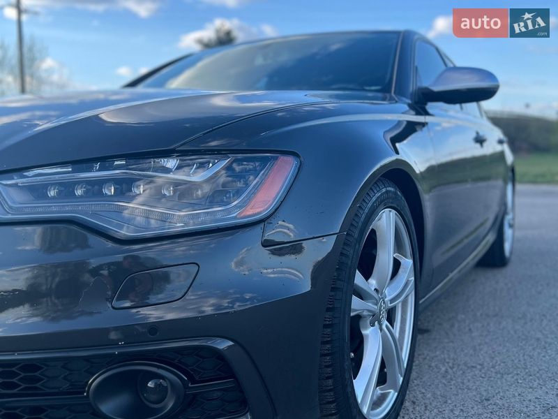 Седан Audi S6 2012 в Львові