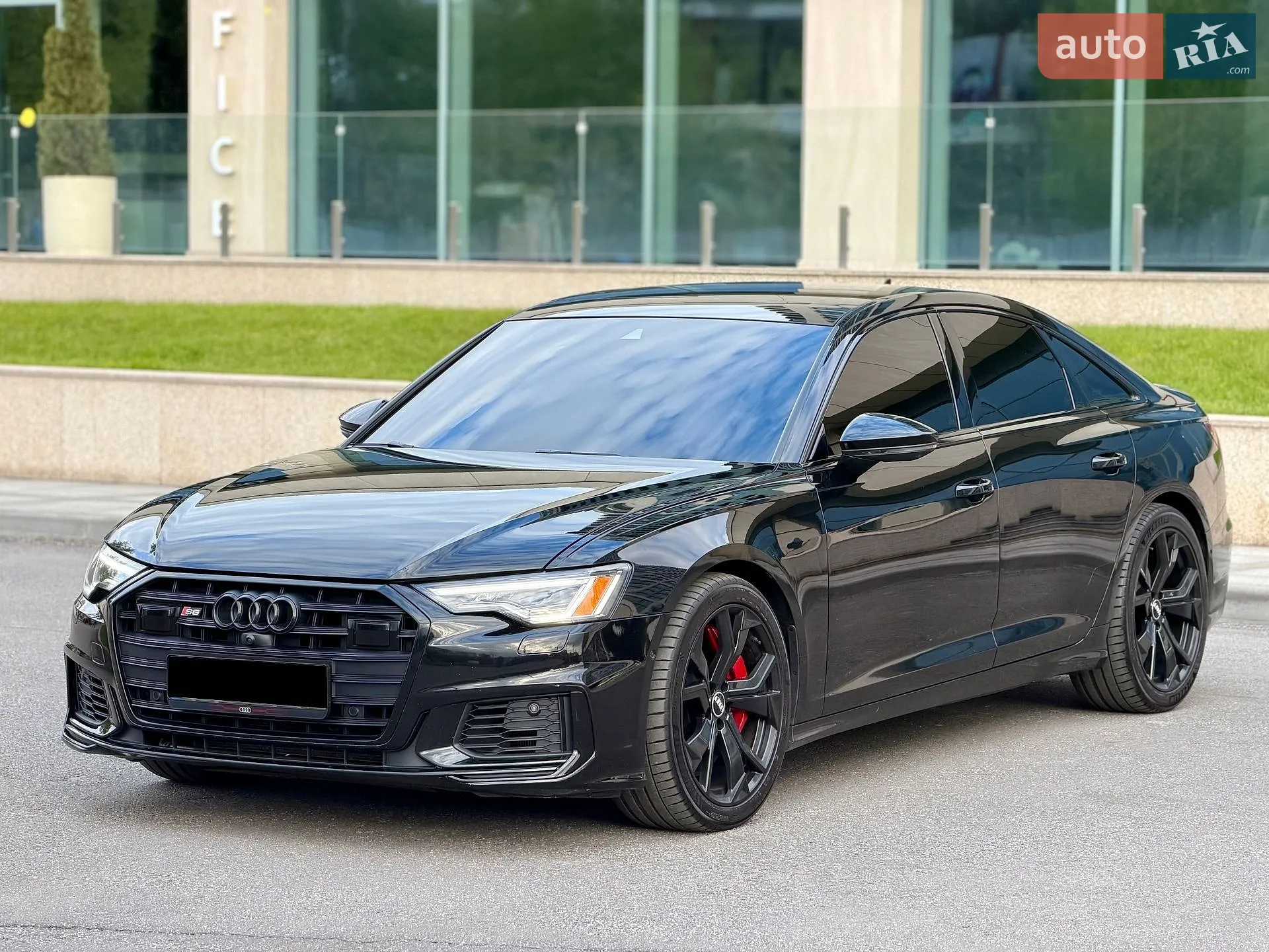 2019 Audi S6 - фото 1
