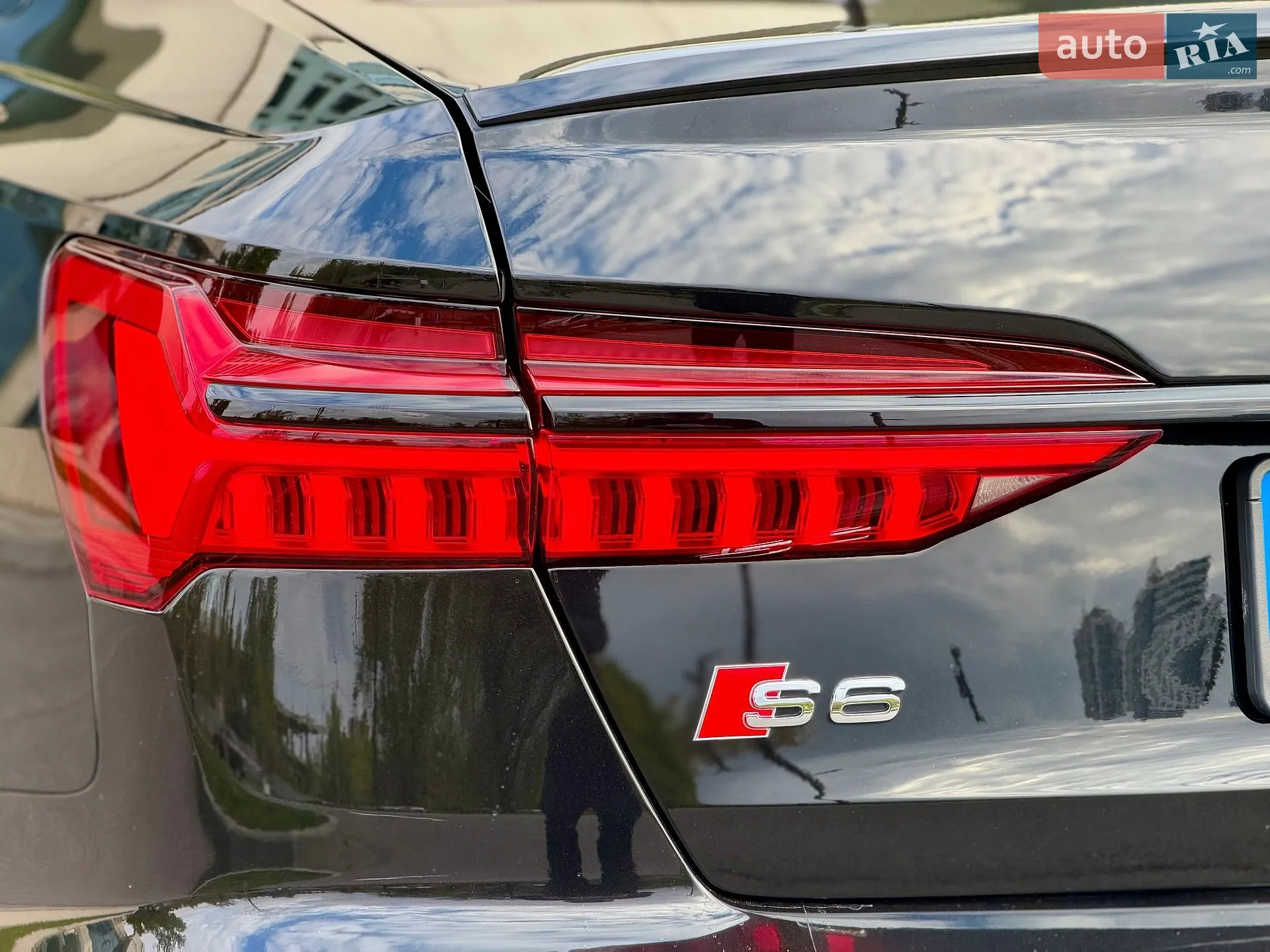 2019 Audi S6 - мініатюра 16