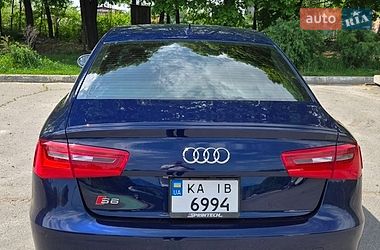 Седан Audi S6 2013 в Полтаві