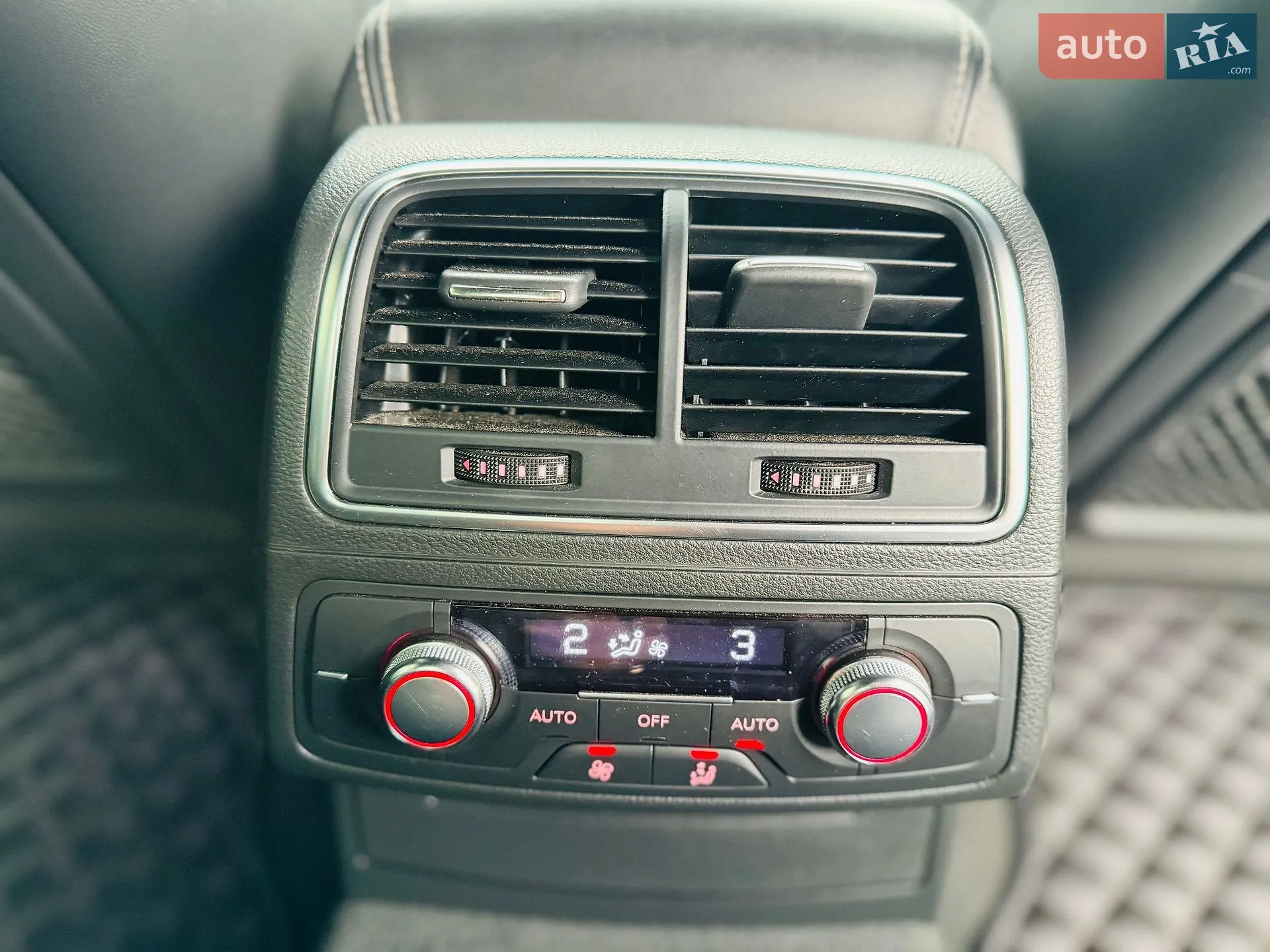 AUDI S6 2012 VIN WAUZZZ4G2DN080903 фото оголошення 18 з 21
