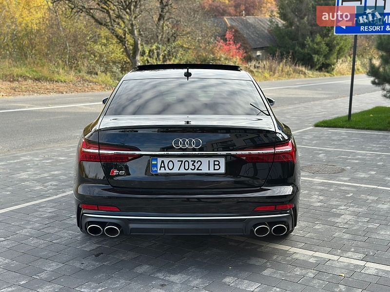 Седан Audi S6 2020 в Ужгороде