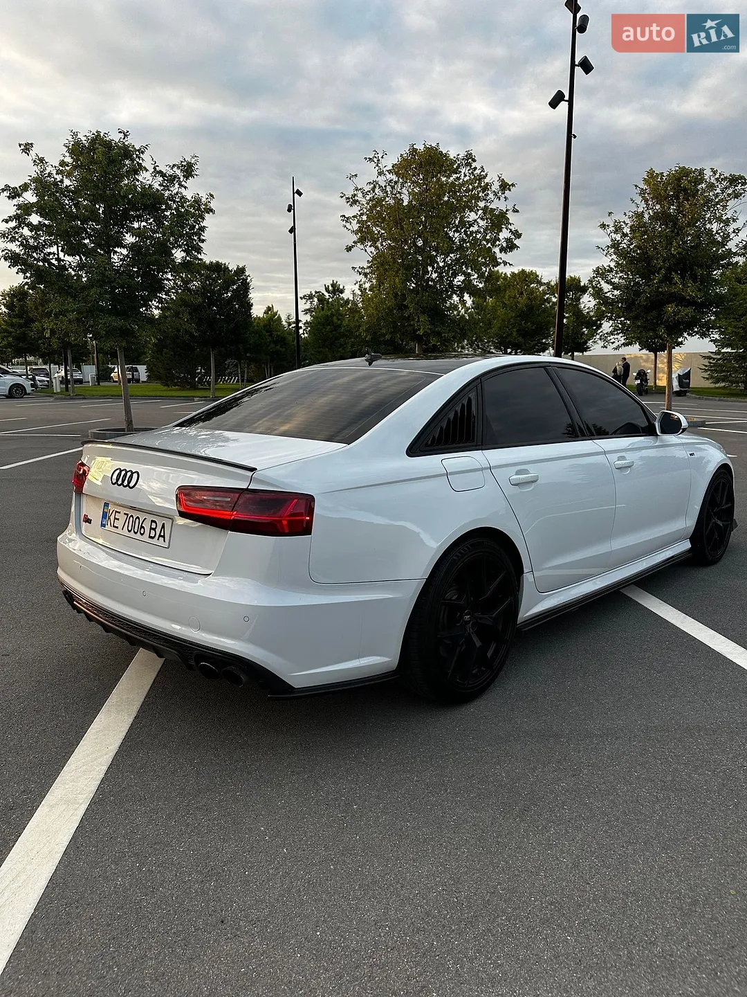 2015 Audi S6 - мініатюра 5