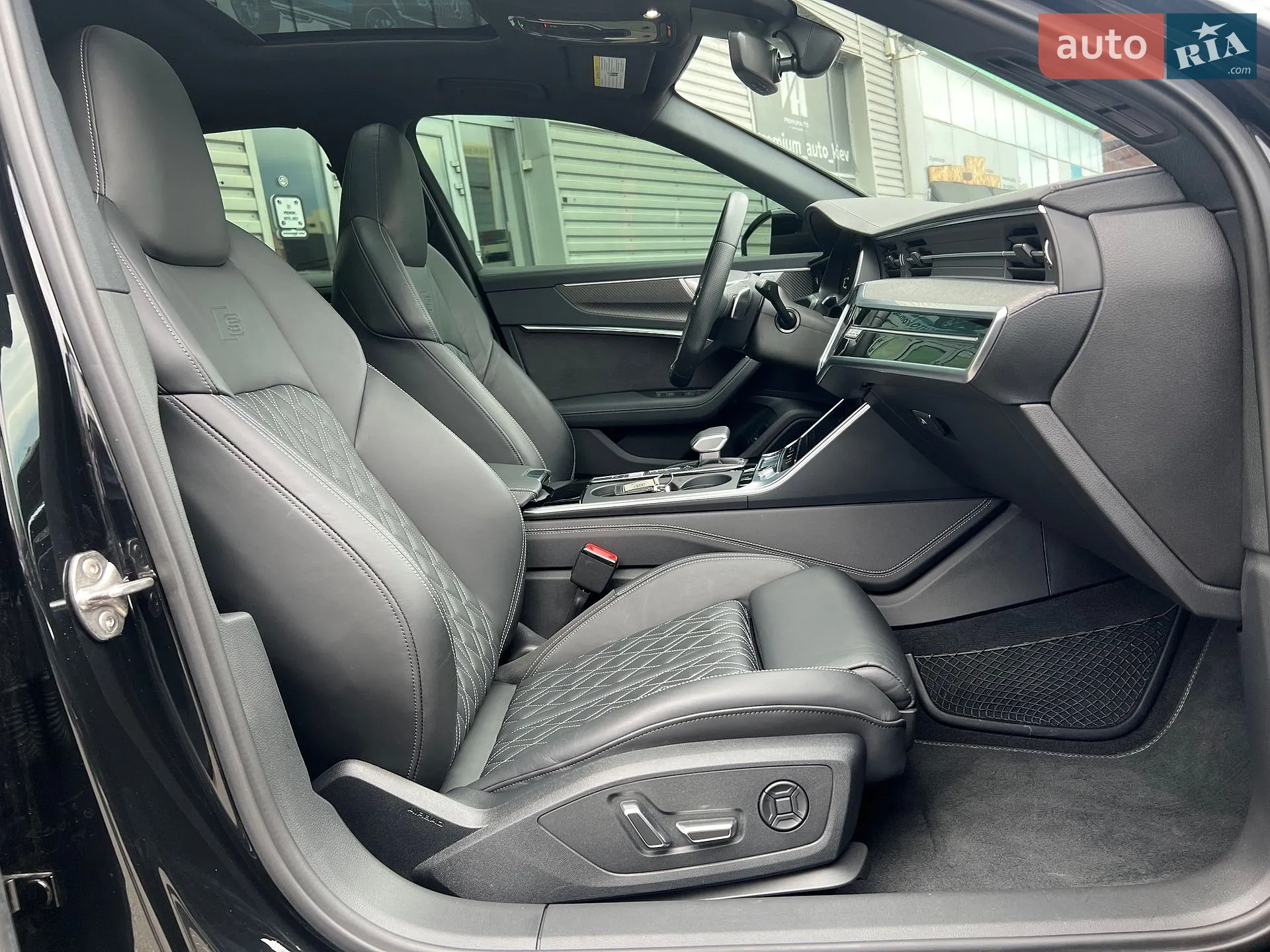 2025 Audi S6 - мініатюра 30