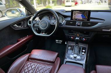 Седан Audi S7 Sportback 2015 в Чернівцях