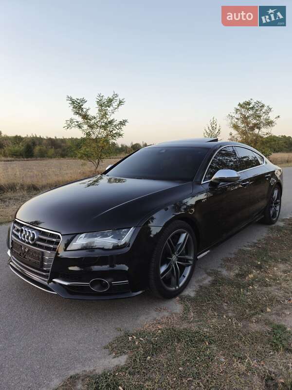 Ліфтбек Audi S7 Sportback 2013 в Полтаві фото 4 Ліфтбек Audi S7 Sportback 2013 в Полтаві