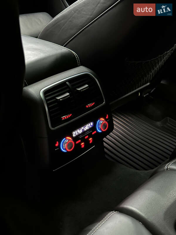 Ліфтбек Audi S7 Sportback 2015 в Одесі
