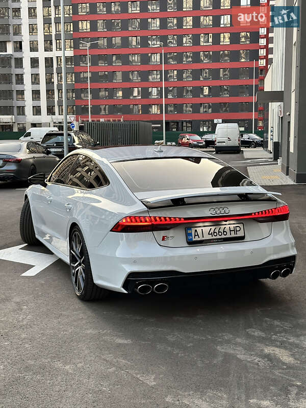 Лифтбек Audi S7 Sportback 2019 в Киеве фото 22 Лифтбек Audi S7 Sportback 2019 в Киеве