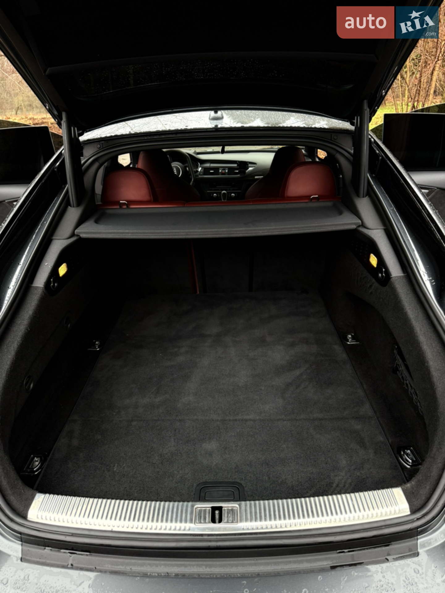 Audi S7 Sportback 2015 VIN WAUW2BFC3GN052587 фото оголошення 13 з 18