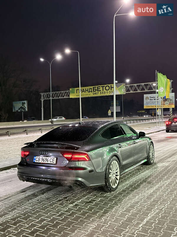 Лифтбек Audi S7 Sportback 2015 в Киеве