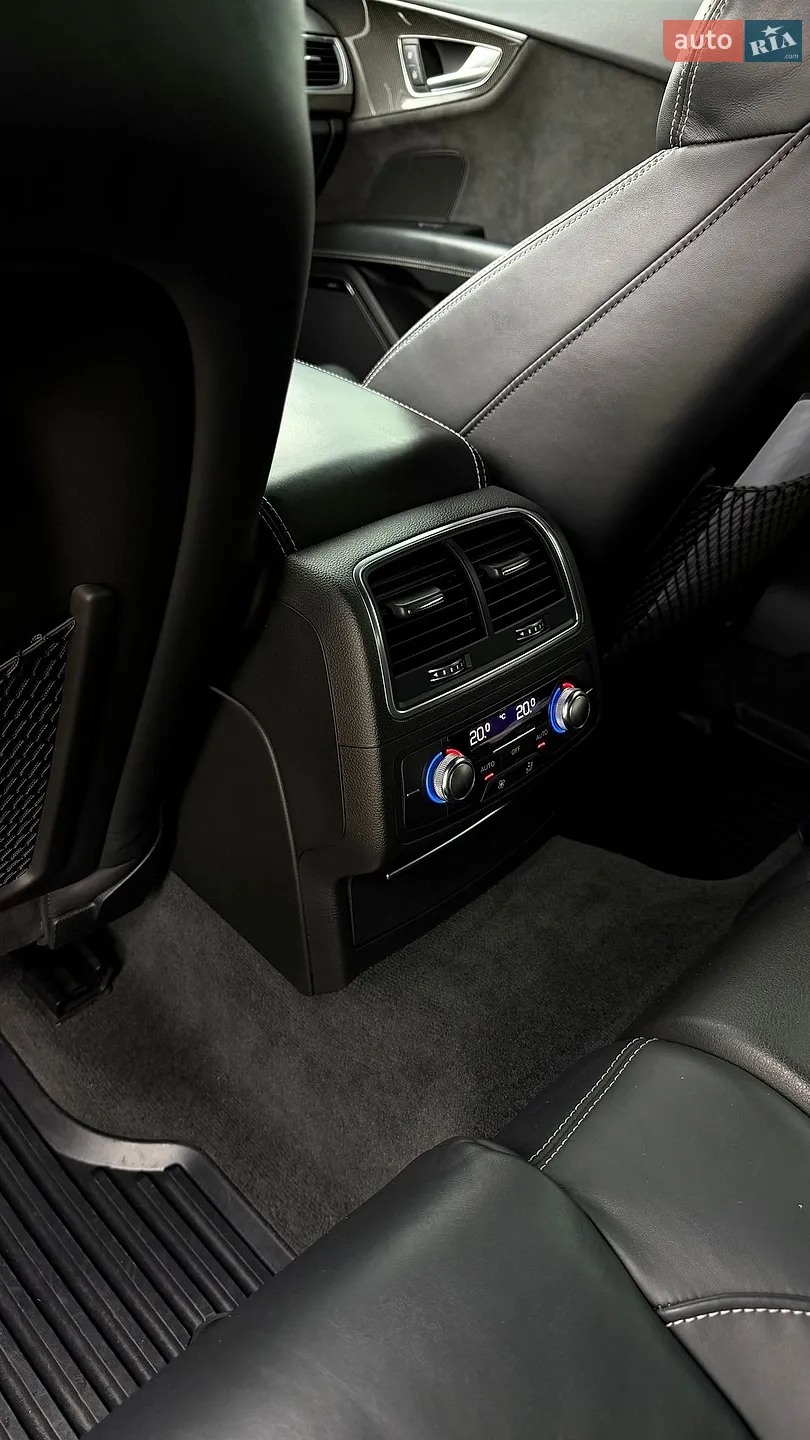 2015 Audi S7 - мініатюра 21