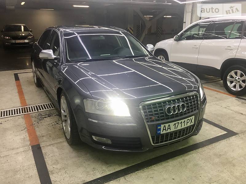 Audi S8 2008 в Киеве фото 8 Audi S8 2008 в Киеве