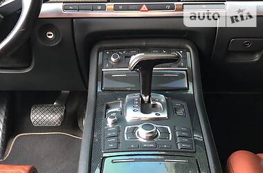 Седан Audi S8 2006 в Одессе