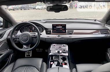 Седан Audi S8 2017 в Киеве