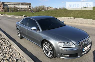 Седан Audi S8 2008 в Днепре