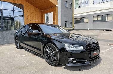 Седан Audi S8 2016 в Киеве