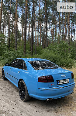 Седан Audi S8 2008 в Киеве